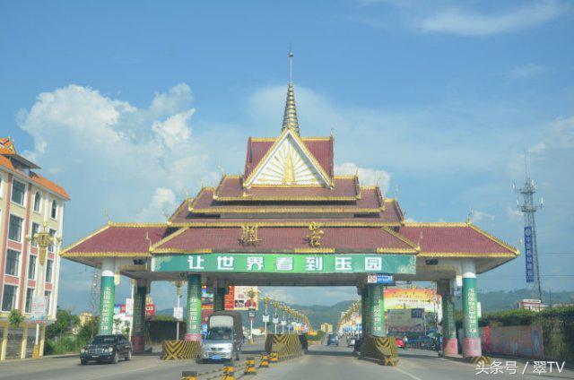 翡翠手镯不想要了卖哪里翡翠手镯去哪里-第19张图片-翡翠网 翡翠手镯不想要了卖哪里翡翠手镯去哪里-第19张图片-翡翠网