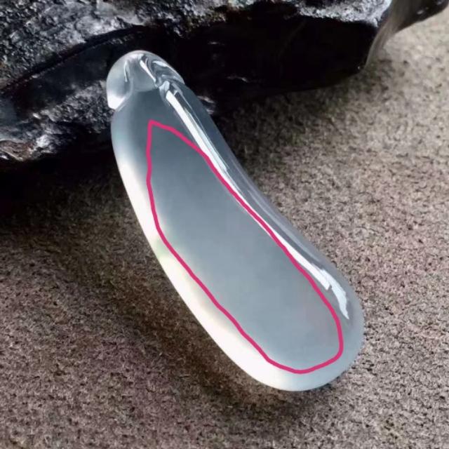 翡翠手镯起光什么意思,翡翠手镯什么是起胶-第3张图片-翡翠网 翡翠手镯起光什么意思,翡翠手镯什么是起胶-第3张图片-翡翠网