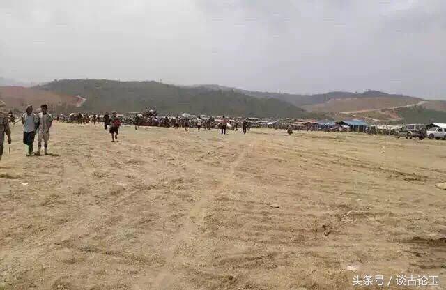 翡翠原石和玉原石的区别地方玉原石翡翠价格-第2张图片-翡翠网 翡翠原石和玉原石的区别地方玉原石翡翠价格-第2张图片-翡翠网