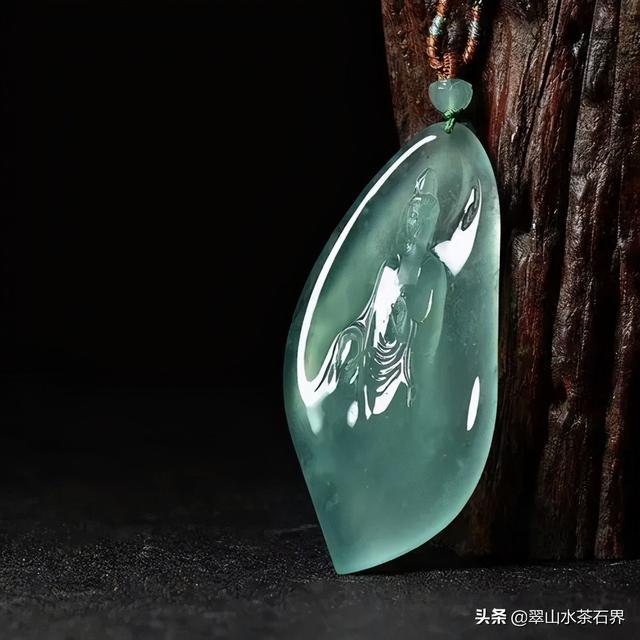 挑选翡翠的四个口诀翡翠吊坠挑选口诀-第2张图片-翡翠网 挑选翡翠的四个口诀翡翠吊坠挑选口诀-第2张图片-翡翠网