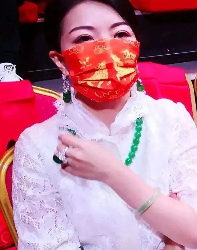 少儿春晚翡翠知识的简单介绍-第2张图片-翡翠网 少儿春晚翡翠知识的简单介绍-第2张图片-翡翠网