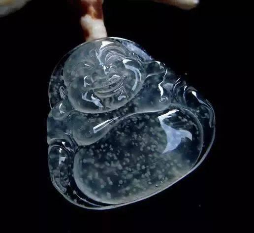 5万元春带彩翡翠手镯,春带彩翡翠手镯豆种-第5张图片-翡翠网 5万元春带彩翡翠手镯,春带彩翡翠手镯豆种-第5张图片-翡翠网