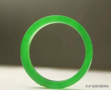 清宫翡翠手镯,清宫造办处翡翠-第3张图片-翡翠网 清宫翡翠手镯,清宫造办处翡翠-第3张图片-翡翠网