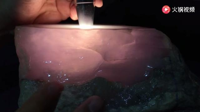 紫罗兰翡翠玉镯一般要多少钱紫罗兰翡翠原石-第14张图片-翡翠网