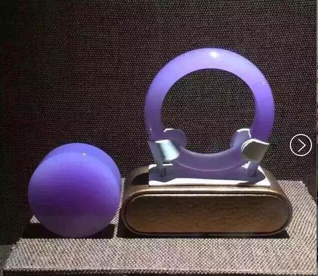紫罗兰翡翠玉镯一般要多少钱紫罗兰翡翠原石-第24张图片-翡翠网