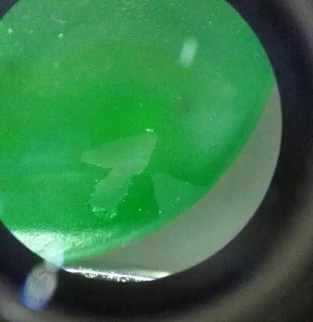 假翡翠叫什么,假翡翠用什么泡出来的-第12张图片-翡翠网