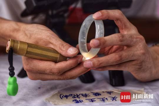 上海哪里有卖翡翠原石的地方,哪里可以卖翡翠原石-第6张图片-翡翠网