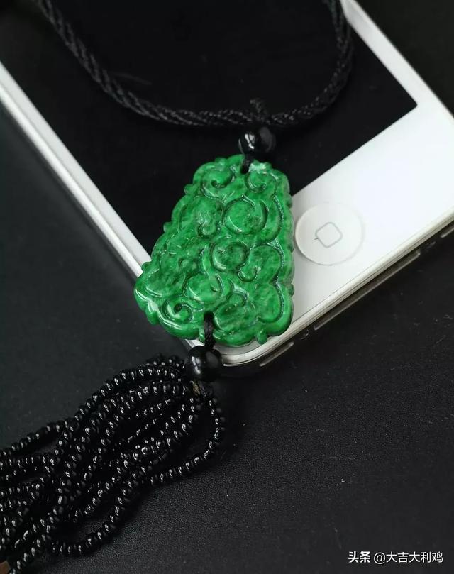 花青翡翠手镯图片,花青翡翠手镯价格-第20张图片-翡翠网 花青翡翠手镯图片,花青翡翠手镯价格-第20张图片-翡翠网