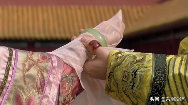 古代的翡翠手镯,古代是怎么切割翡翠手镯-第2张图片-翡翠网 古代的翡翠手镯,古代是怎么切割翡翠手镯-第2张图片-翡翠网