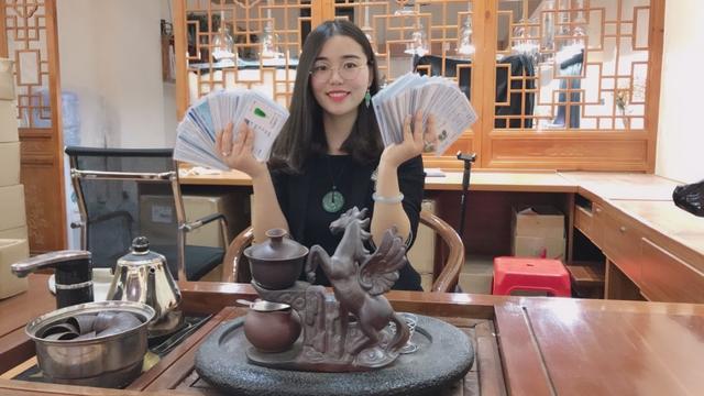 淄博翡翠原石成品,翡翠原石贵过成品现象-第14张图片-翡翠网 淄博翡翠原石成品,翡翠原石贵过成品现象-第14张图片-翡翠网