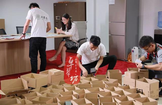 淄博翡翠原石成品,翡翠原石贵过成品现象-第18张图片-翡翠网 淄博翡翠原石成品,翡翠原石贵过成品现象-第18张图片-翡翠网