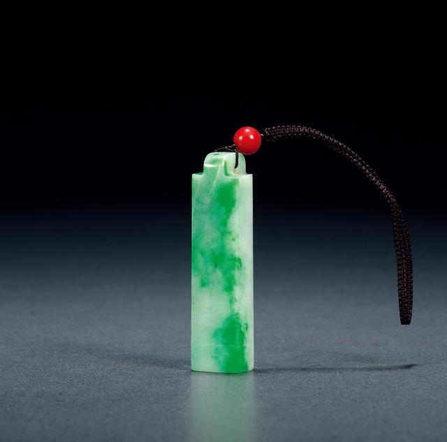 清代翡翠翎管价格清代翡翠翎管2016价格-第4张图片-翡翠网 清代翡翠翎管价格清代翡翠翎管2016价格-第4张图片-翡翠网