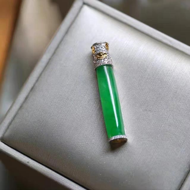 清代翡翠翎管价格清代翡翠翎管2016价格-第13张图片-翡翠网 清代翡翠翎管价格清代翡翠翎管2016价格-第13张图片-翡翠网