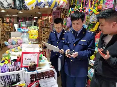 翡翠手串的价格,轩轩翡翠手串价格-第26张图片-翡翠网 翡翠手串的价格,轩轩翡翠手串价格-第26张图片-翡翠网