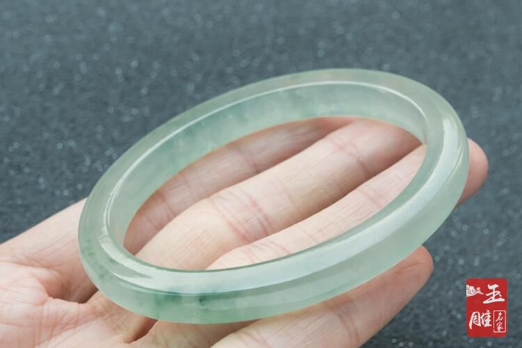 糯种翡翠手镯图片价格,糯冰翡翠手镯图片-第2张图片-翡翠网 糯种翡翠手镯图片价格,糯冰翡翠手镯图片-第2张图片-翡翠网
