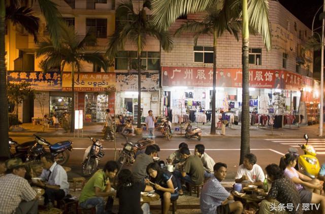 翡翠原石怎么托运,翡翠原石怎么处理-第28张图片-翡翠网 翡翠原石怎么托运,翡翠原石怎么处理-第28张图片-翡翠网