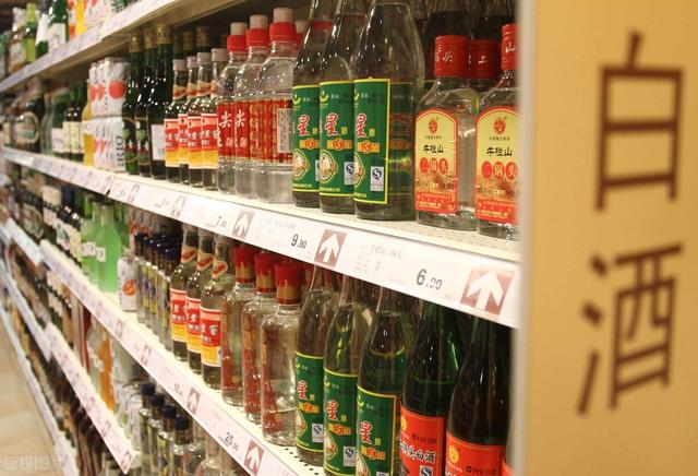 二锅头翡翠绿的价格,正阳绿翡翠价格-第1张图片-翡翠网 二锅头翡翠绿的价格,正阳绿翡翠价格-第1张图片-翡翠网