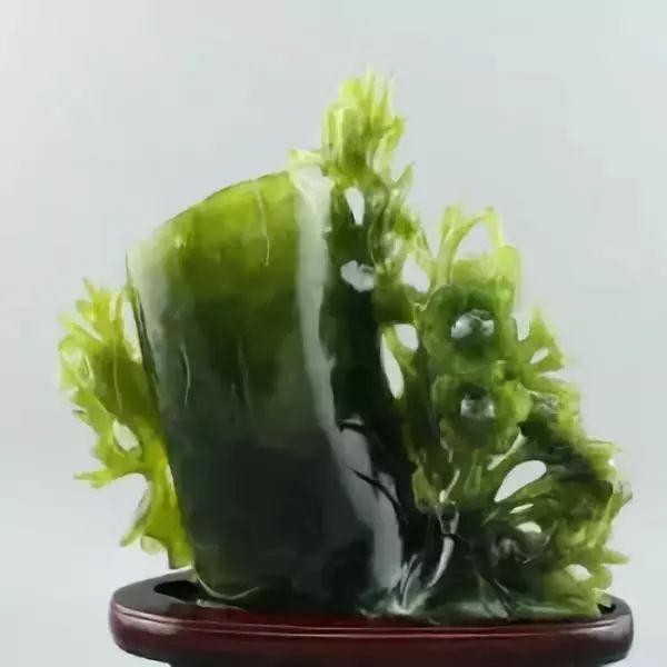 鞍山天然翡翠原石价值,翡翠原石投资价值-第5张图片-翡翠网 鞍山天然翡翠原石价值,翡翠原石投资价值-第5张图片-翡翠网