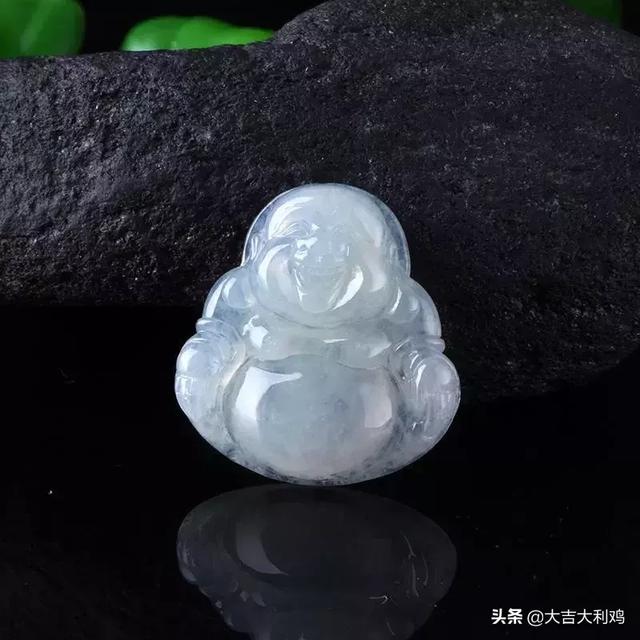 南莫翡翠原石的皮壳特点,翡翠原石皮壳看种水-第13张图片-翡翠网 南莫翡翠原石的皮壳特点,翡翠原石皮壳看种水-第13张图片-翡翠网