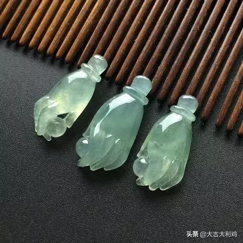 南莫翡翠原石的皮壳特点,翡翠原石皮壳看种水-第20张图片-翡翠网 南莫翡翠原石的皮壳特点,翡翠原石皮壳看种水-第20张图片-翡翠网