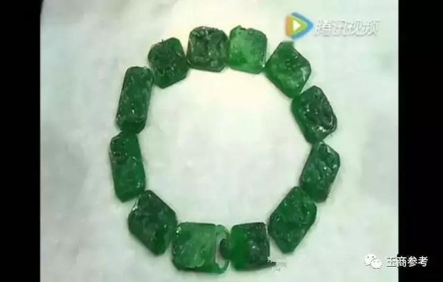 各种翡翠价格一览表,假的翡翠价格-第12张图片-翡翠网 各种翡翠价格一览表,假的翡翠价格-第12张图片-翡翠网