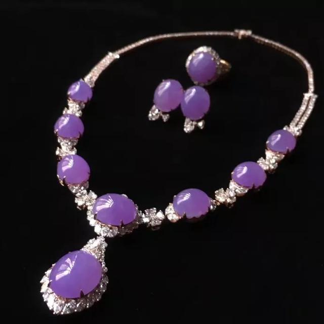 精品茅台出厂价格多少翡翠出厂价格多少-第15张图片-翡翠网