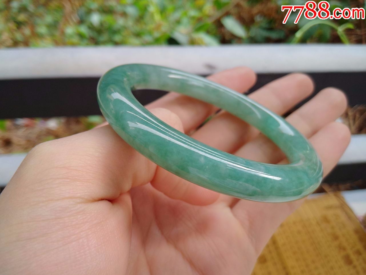 包含翡翠a货镯子价格的词条-第2张图片-翡翠网 包含翡翠a货镯子价格的词条-第2张图片-翡翠网