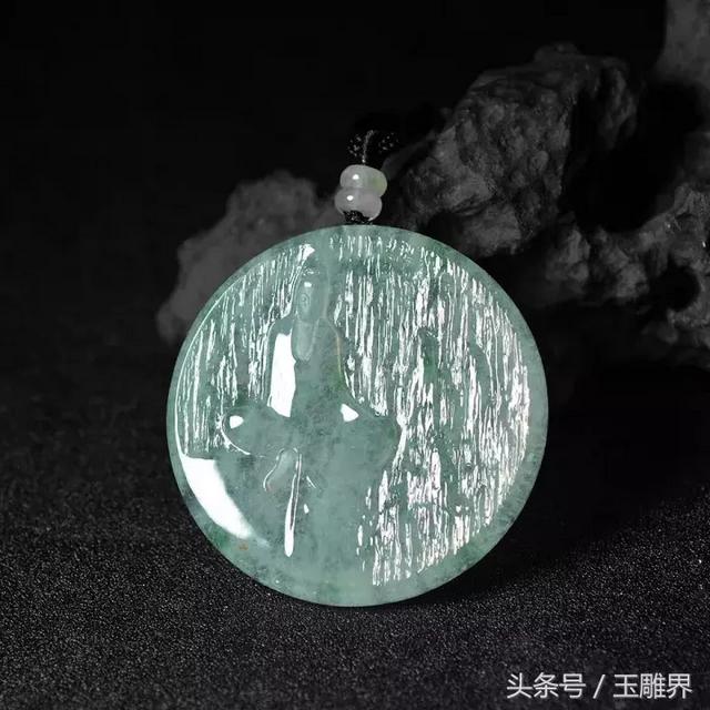 翡翠手镯心料危料翡翠图片-第9张图片-翡翠网 翡翠手镯心料危料翡翠图片-第9张图片-翡翠网