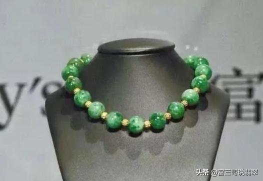 翡翠手镯皇后,贵妃镯什么人不宜戴-第4张图片-翡翠网 翡翠手镯皇后,贵妃镯什么人不宜戴-第4张图片-翡翠网