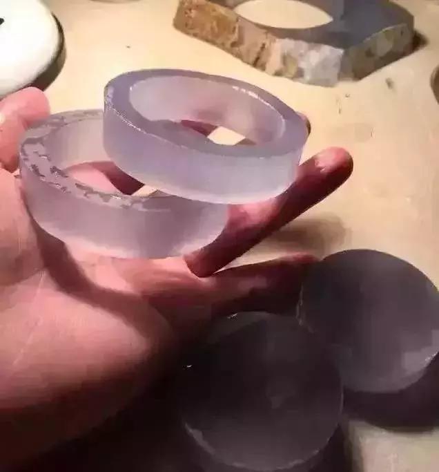 真正龙种翡翠图片高冰玻璃种翡翠价格-第7张图片-翡翠网 真正龙种翡翠图片高冰玻璃种翡翠价格-第7张图片-翡翠网