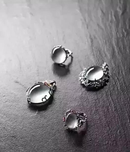 真正龙种翡翠图片高冰玻璃种翡翠价格-第16张图片-翡翠网 真正龙种翡翠图片高冰玻璃种翡翠价格-第16张图片-翡翠网