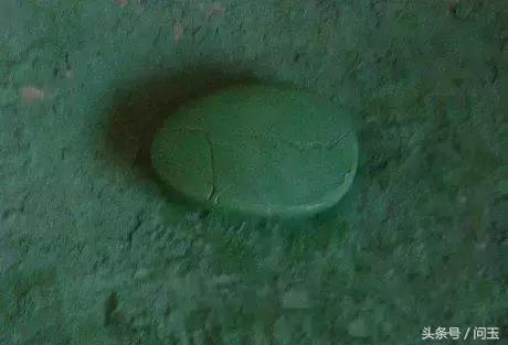 翡翠手镯到胳膊什么位置正好翡翠手镯胳膊-第6张图片-翡翠网 翡翠手镯到胳膊什么位置正好翡翠手镯胳膊-第6张图片-翡翠网