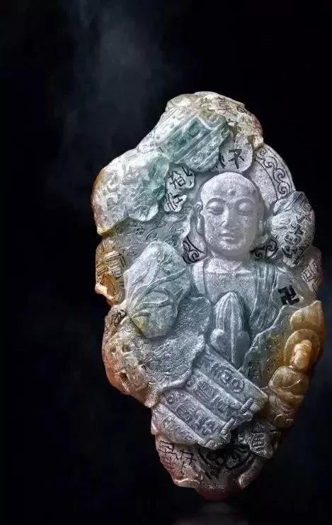 四川翡翠原石白棉种老棉多的翡翠原石-第5张图片-翡翠网 四川翡翠原石白棉种老棉多的翡翠原石-第5张图片-翡翠网