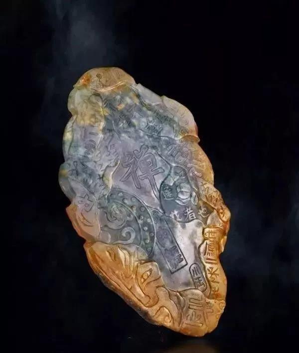 四川翡翠原石白棉种老棉多的翡翠原石-第6张图片-翡翠网 四川翡翠原石白棉种老棉多的翡翠原石-第6张图片-翡翠网