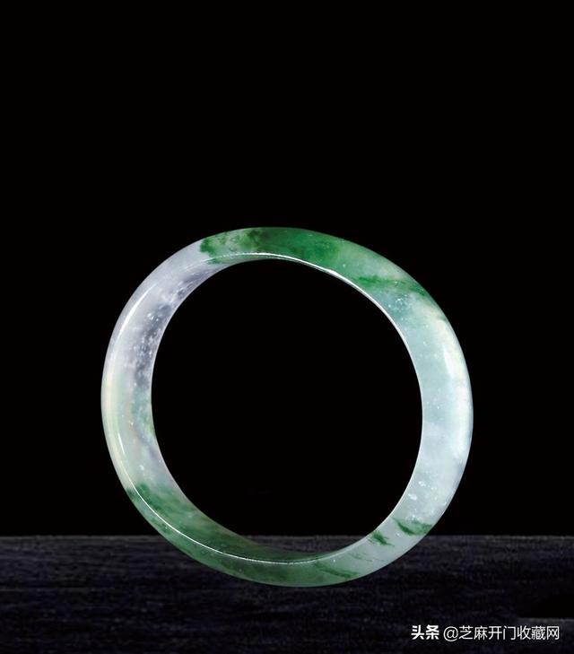玉镯真假翡翠知识怎么识别翡翠玉镯真假-第4张图片-翡翠网 玉镯真假翡翠知识怎么识别翡翠玉镯真假-第4张图片-翡翠网