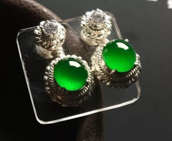 送翡翠手镯意义结婚送翡翠手镯吗-第12张图片-翡翠网 送翡翠手镯意义结婚送翡翠手镯吗-第12张图片-翡翠网