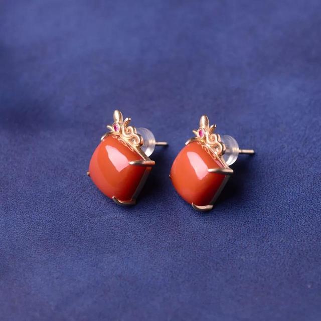 送翡翠手镯意义结婚送翡翠手镯吗-第15张图片-翡翠网 送翡翠手镯意义结婚送翡翠手镯吗-第15张图片-翡翠网