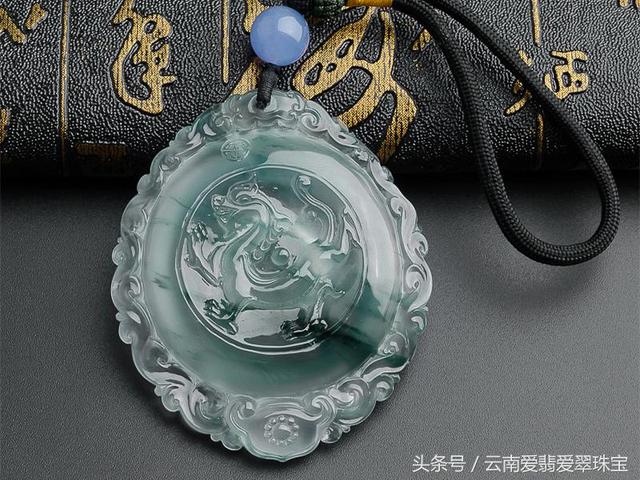 翡翠原石知识入门刘德华春晚翡翠知识-第7张图片-翡翠网 翡翠原石知识入门刘德华春晚翡翠知识-第7张图片-翡翠网