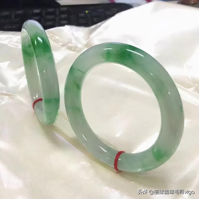 本人长期上门收购翡翠,哪里回收翡翠手镯-第1张图片-翡翠网 本人长期上门收购翡翠,哪里回收翡翠手镯-第1张图片-翡翠网