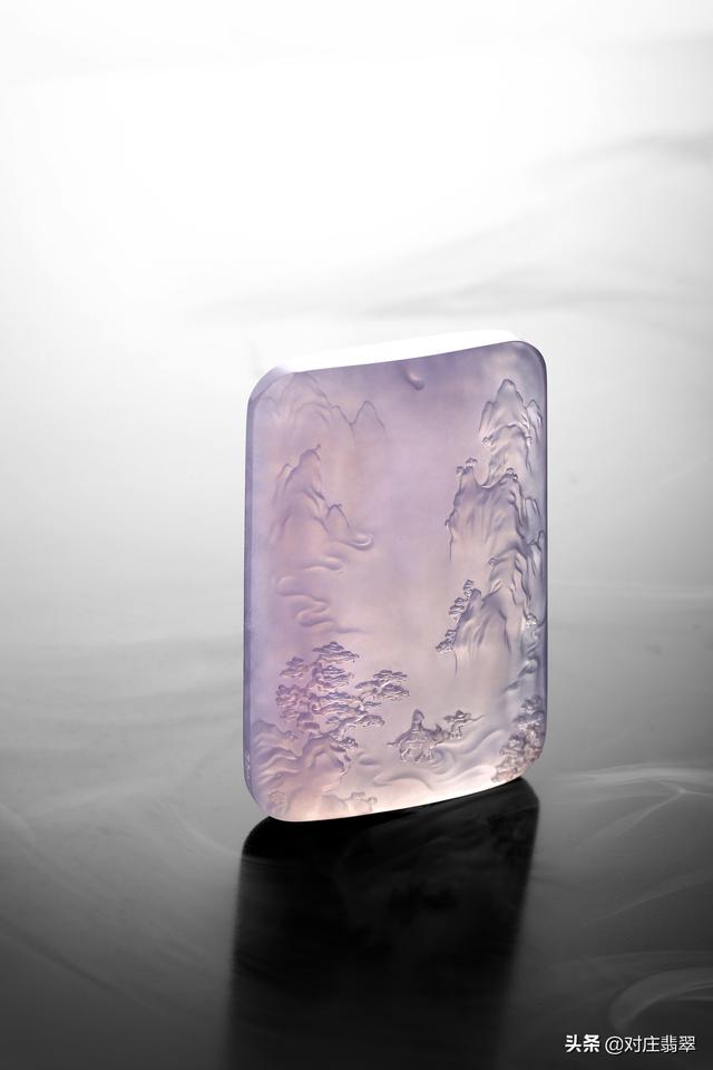 红皮翡翠巧雕,翡翠巧雕手镯-第11张图片-翡翠网 红皮翡翠巧雕,翡翠巧雕手镯-第11张图片-翡翠网