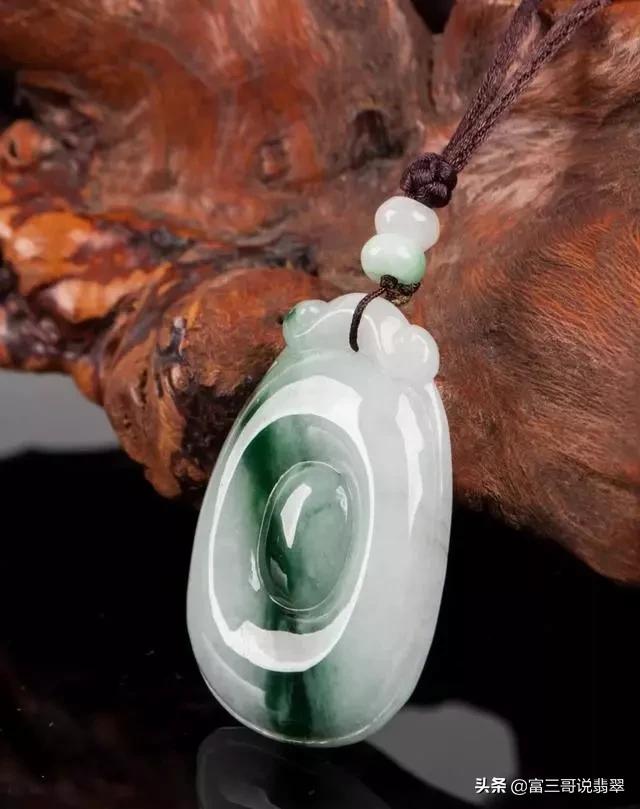 翡翠的基本专业知识翡翠的根基本知识-第5张图片-翡翠网 翡翠的基本专业知识翡翠的根基本知识-第5张图片-翡翠网