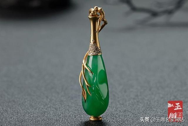 高冰种翡翠价钱翡翠的价格行情-第3张图片-翡翠网 高冰种翡翠价钱翡翠的价格行情-第3张图片-翡翠网