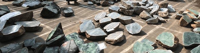 翡翠色料的种,河南翡翠手镯原石种水料和色料-第16张图片-翡翠网 翡翠色料的种,河南翡翠手镯原石种水料和色料-第16张图片-翡翠网