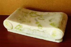 蓝晴翡翠手镯,翡翠手镯打灯表现图解-第15张图片-翡翠网 蓝晴翡翠手镯,翡翠手镯打灯表现图解-第15张图片-翡翠网