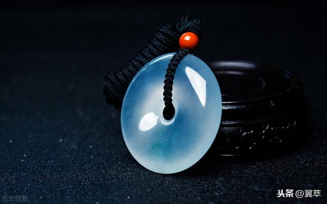 翡翠手镯ab货B货翡翠手镯怎么看-第3张图片-翡翠网 翡翠手镯ab货B货翡翠手镯怎么看-第3张图片-翡翠网