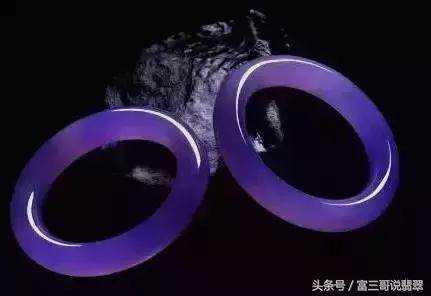 如何看翡翠手镯的好坏人工合成翡翠手镯图片-第9张图片-翡翠网 如何看翡翠手镯的好坏人工合成翡翠手镯图片-第9张图片-翡翠网