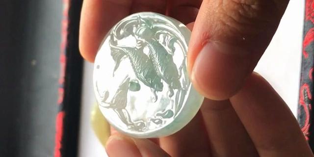 缅甸翡翠飘花手镯翡翠飘花手镯-第14张图片-翡翠网 缅甸翡翠飘花手镯翡翠飘花手镯-第14张图片-翡翠网