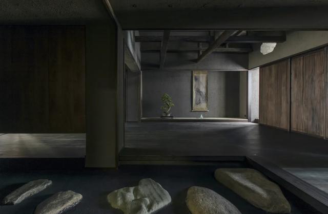 翡翠原石249克,翡翠原石怎么辨别-第21张图片-翡翠网 翡翠原石249克,翡翠原石怎么辨别-第21张图片-翡翠网