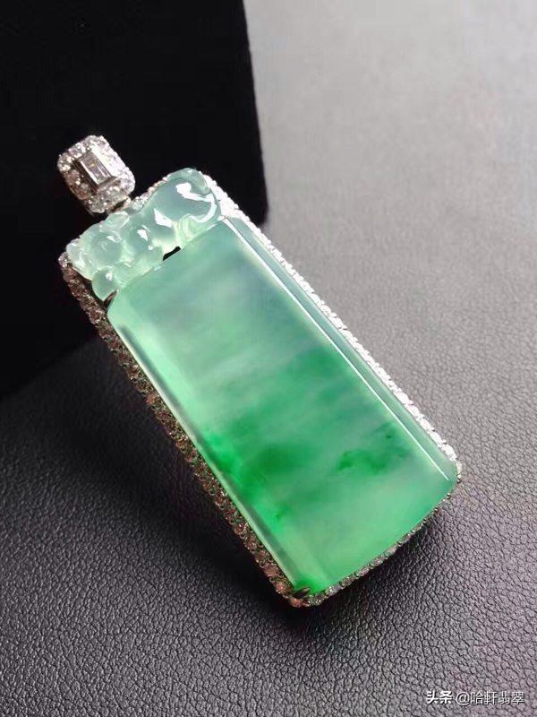 翡翠手镯有蜡是什么意思,翡翠手镯上腊多久掉-第6张图片-翡翠网 翡翠手镯有蜡是什么意思,翡翠手镯上腊多久掉-第6张图片-翡翠网