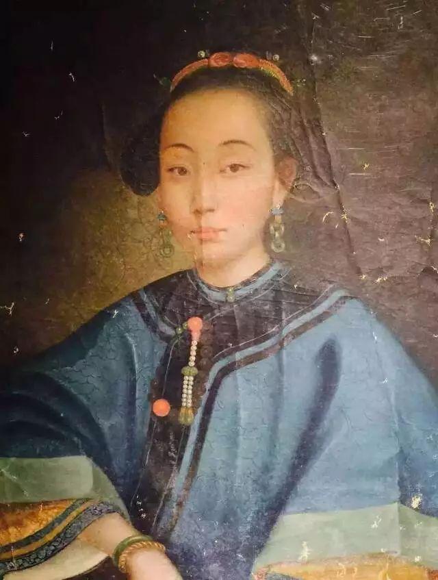 女人什么年龄适合戴玉,女人戴翡翠有什么好处-第2张图片-翡翠网 女人什么年龄适合戴玉,女人戴翡翠有什么好处-第2张图片-翡翠网